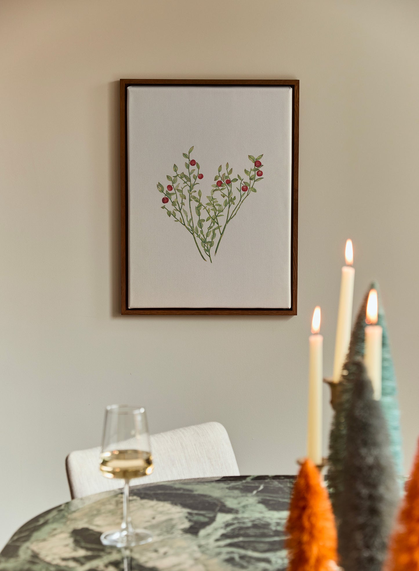 Dark Oak Floating Canvas Frame, 12x16 in | 31x41 cm