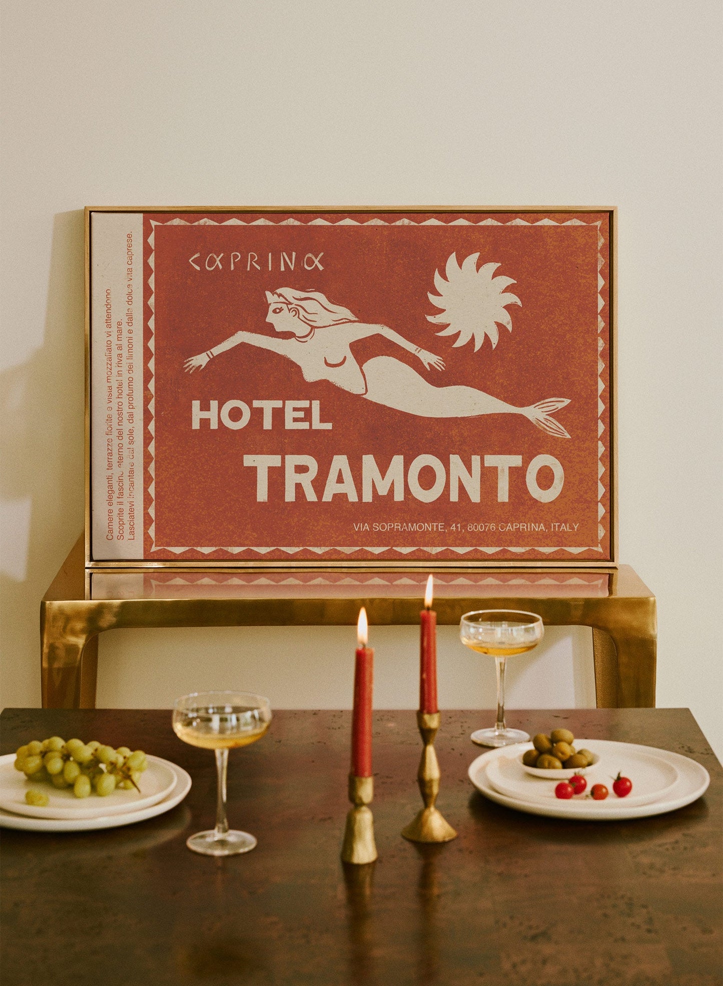 Hotel Tramonto, Canvas