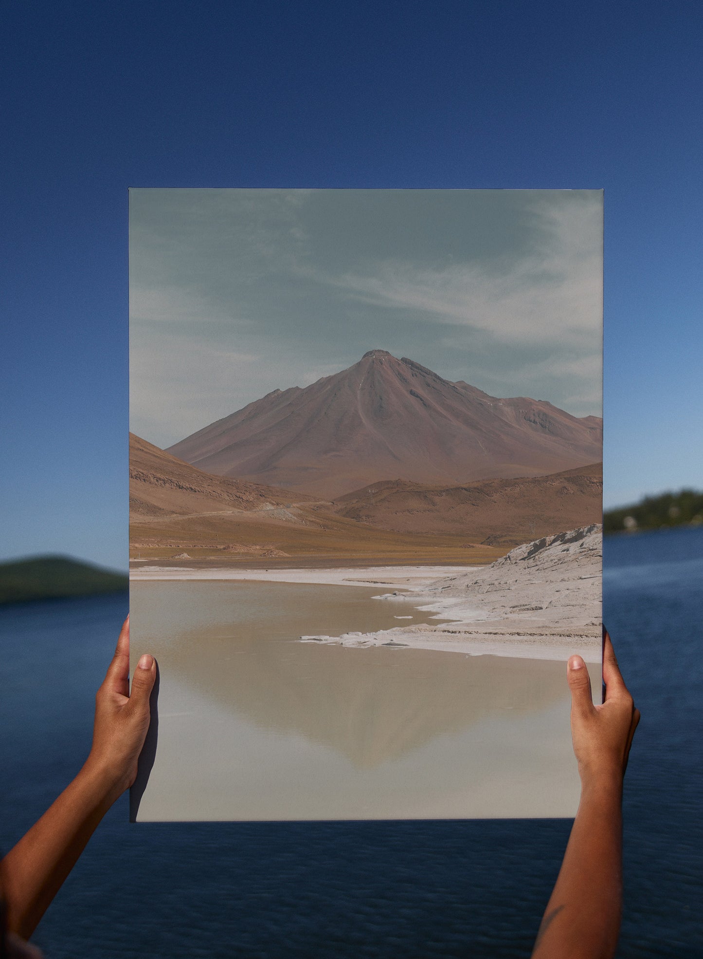 Piedra Rojas, Canvas