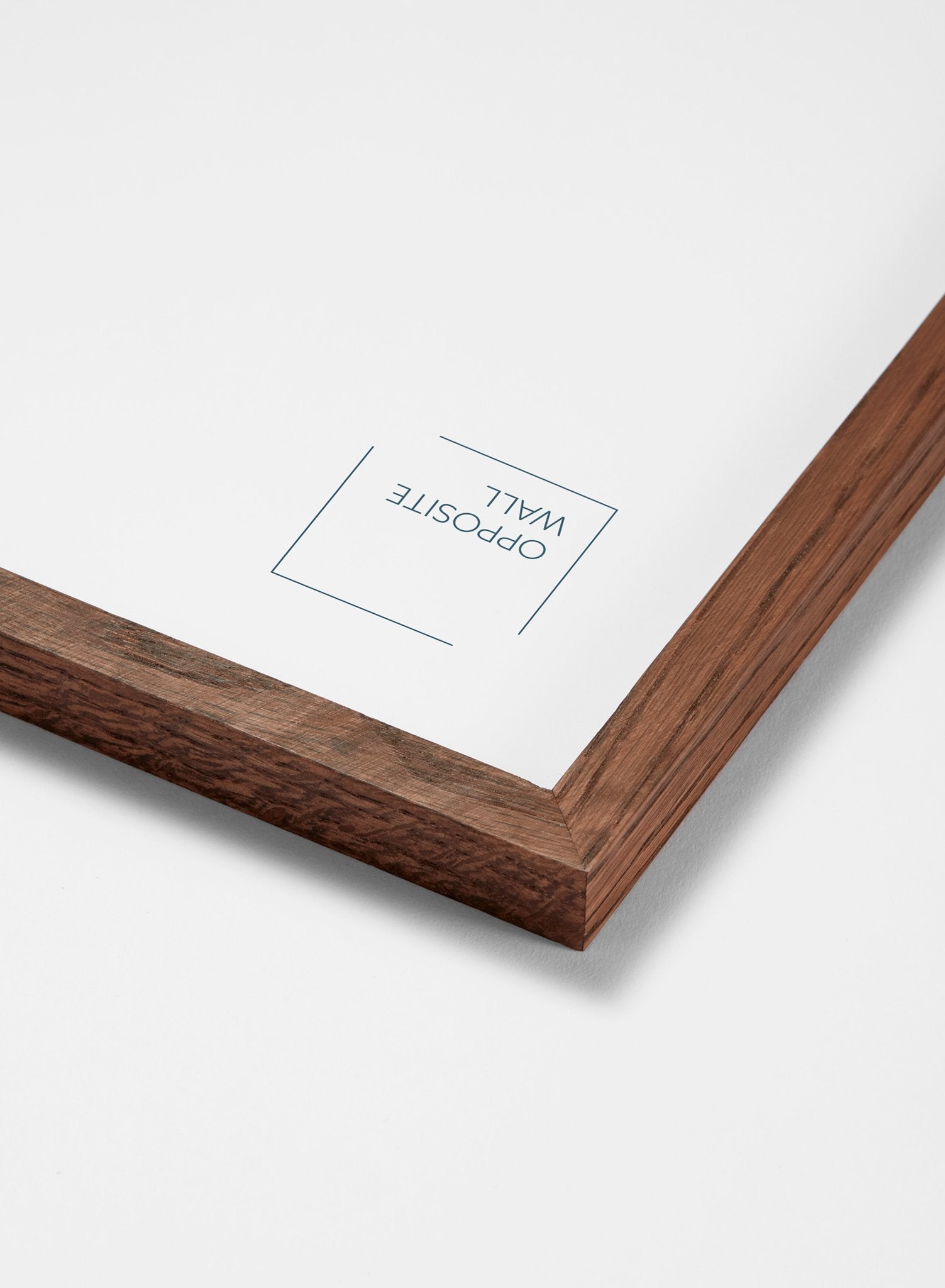 Scandinavian dark oak frame by Opposite Wall - Corner of the frame - Size 20x28 inches