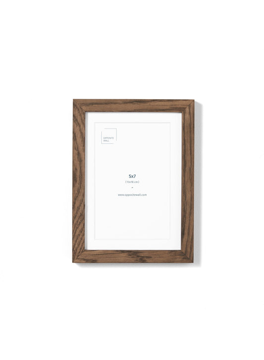 Scandinavian dark oak frame by Opposite Wall - Front of the frame - Size 5x7