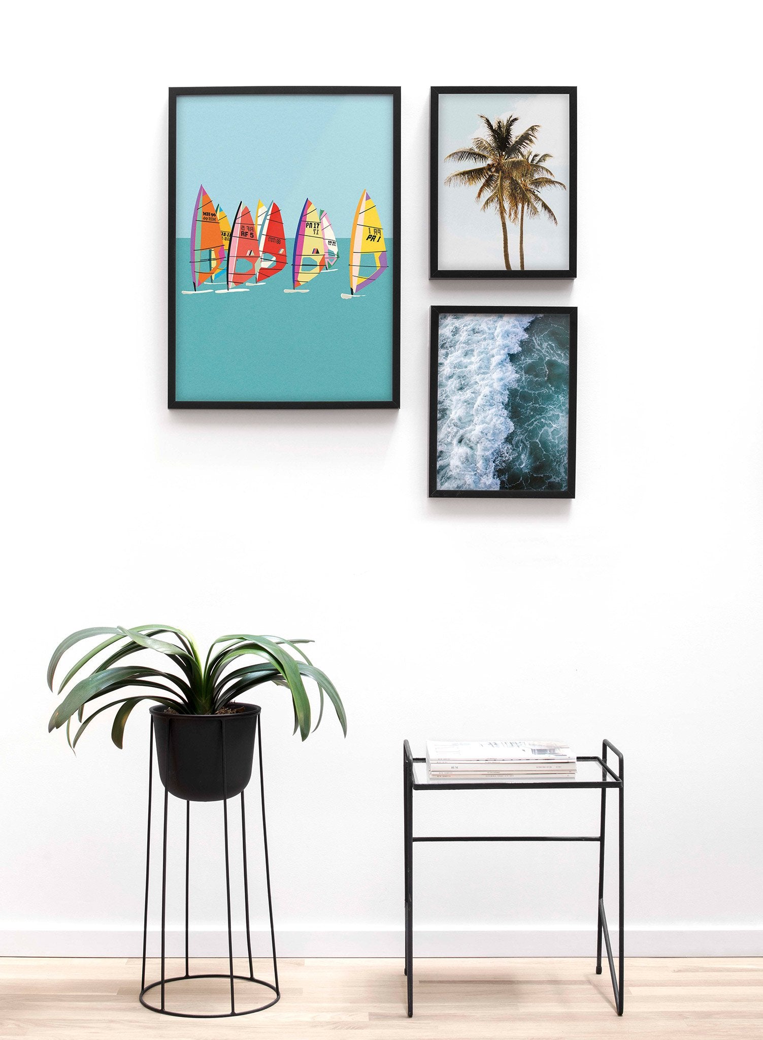 Minimalist pop art paper illustration by German artist Rosi Feist with windsurfers on water - Lifestyle Trio - Living Room